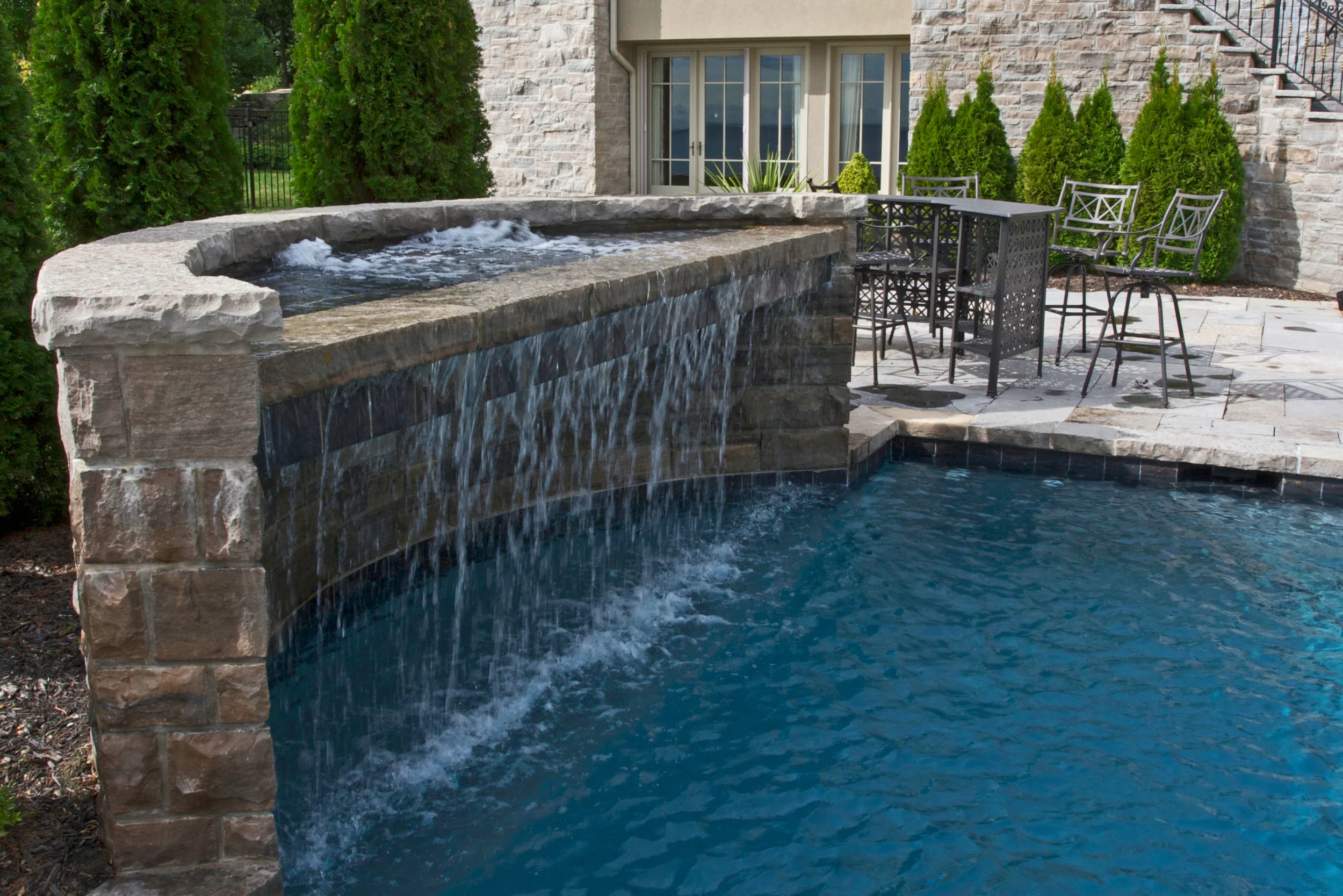 ToddPools-Water-Features-036.jpg