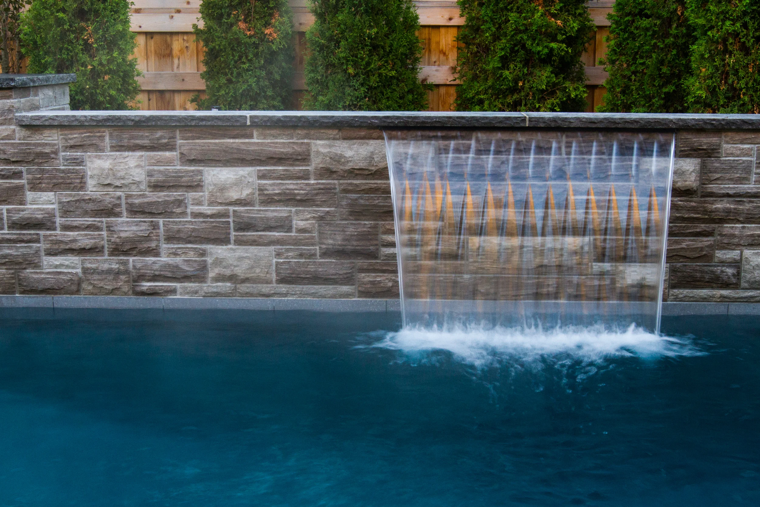 ToddPools-Water-Features-053.jpg