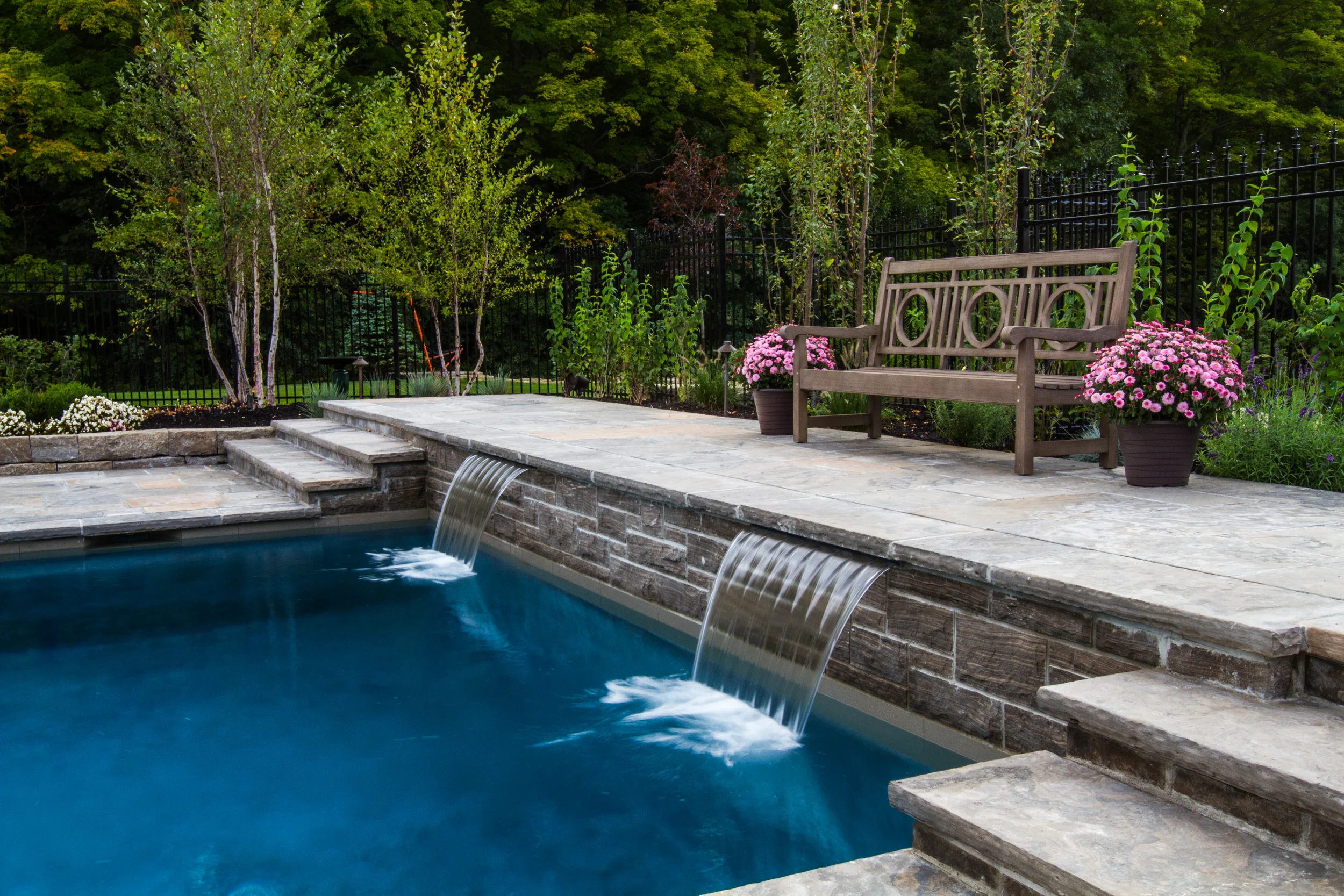ToddPools-Water-Features-058.jpg