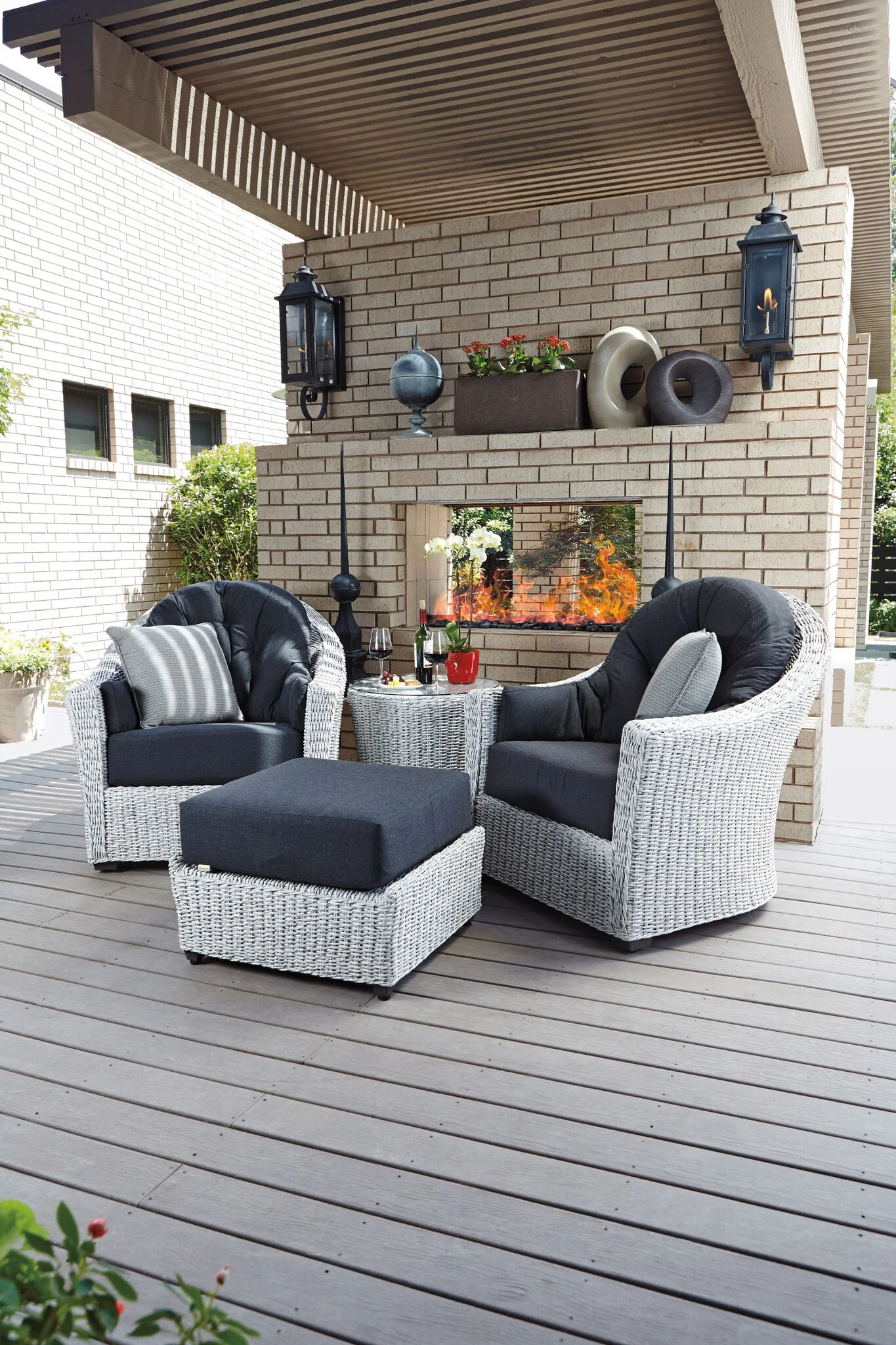 cortland collection patio furniture on Woodard Outdoor Furniture Fleet Plummer