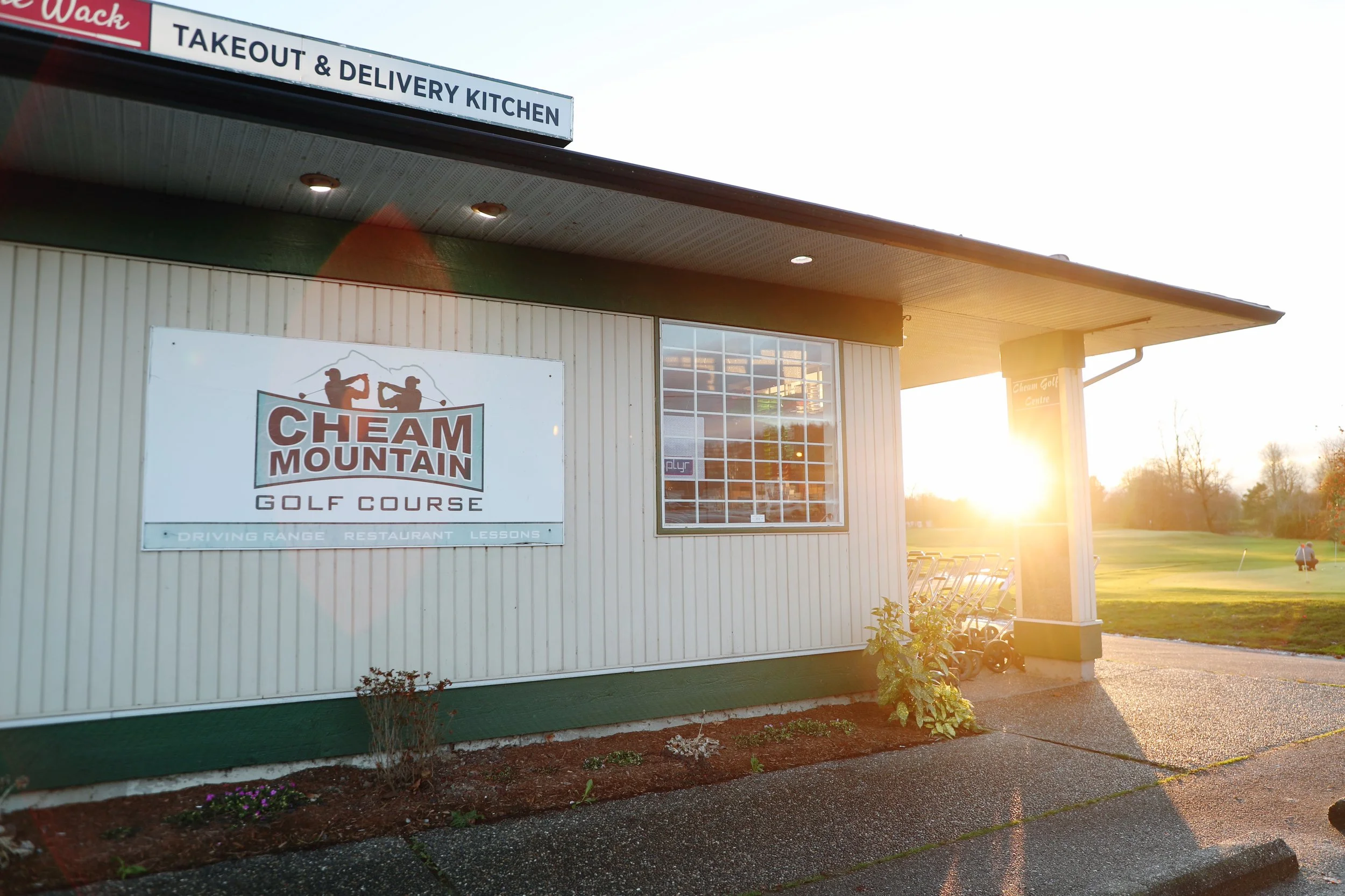 Cheam Mountain Golf Shop