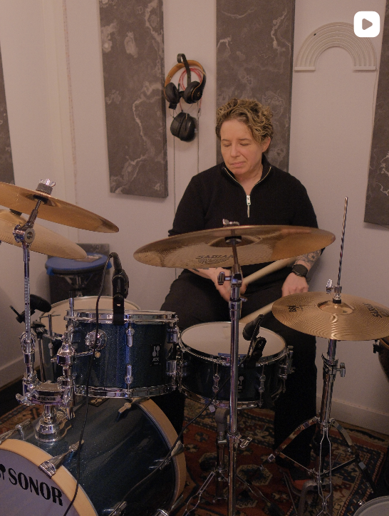 Featured Artist of Chilliwack: Susana Williams