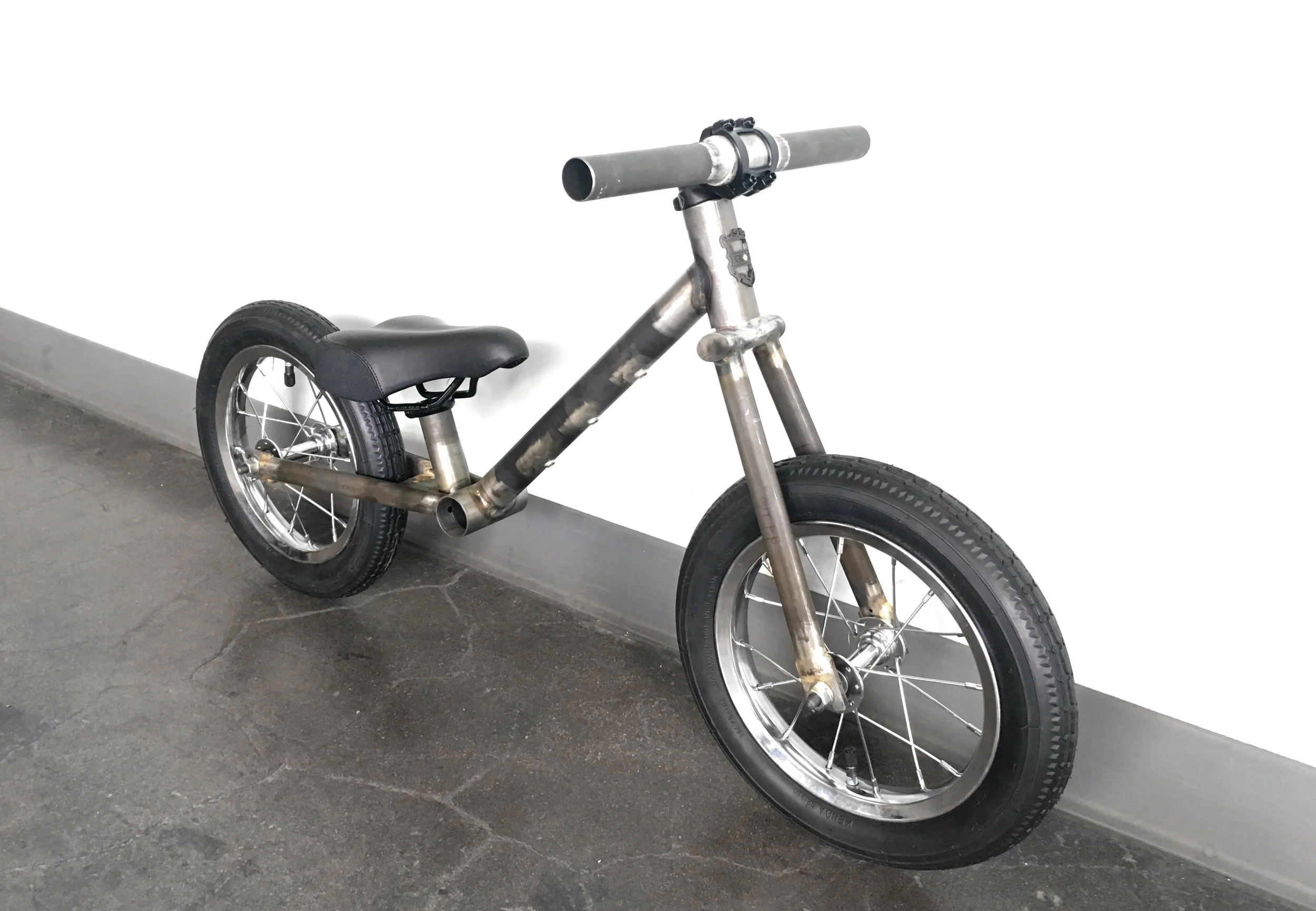 TB00 bike.jpg