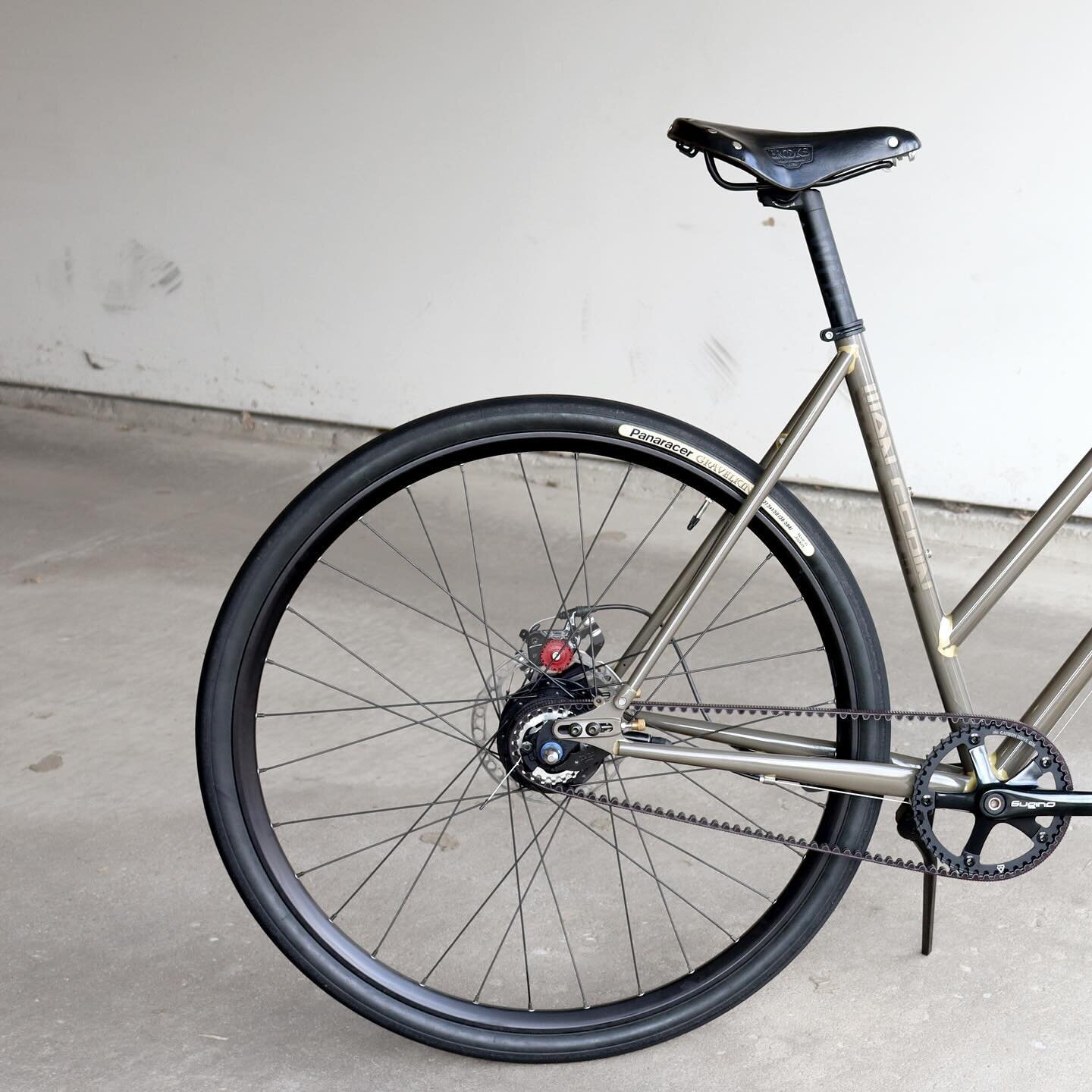 Bike 13 made for @flood6018 is my first step-through frame. The belt drive with internal geared hub minimizes maintenance. The clear powder coat reveals brazed fillets and polished metal elements beneath. The geometry focused on comfort with power. D