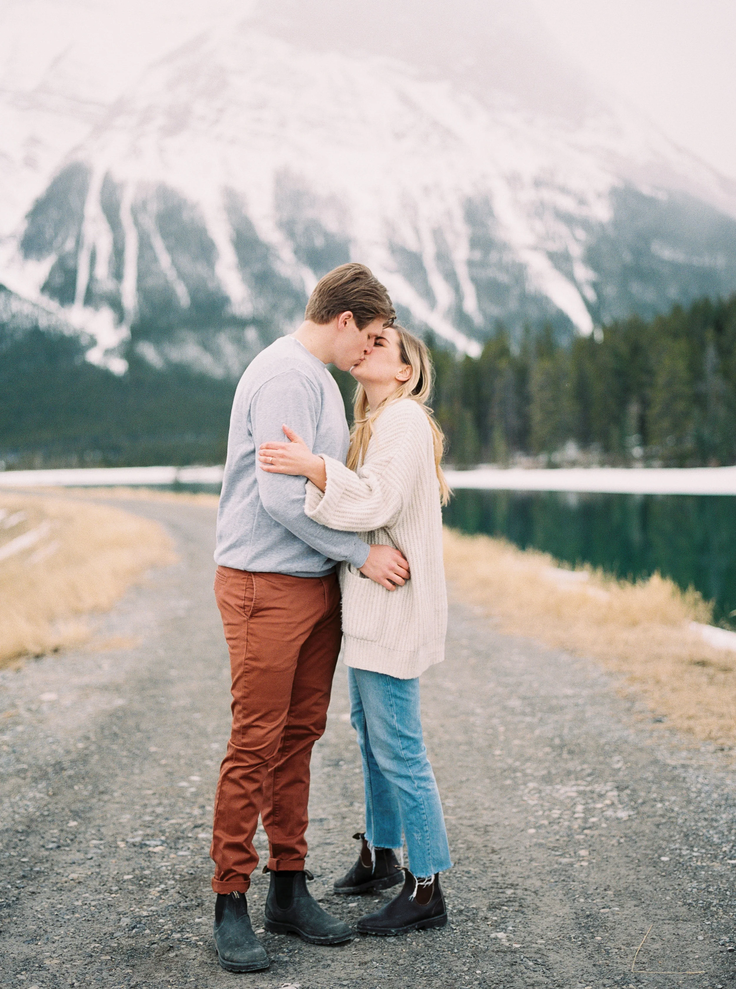 Emily Michelson | Calgary Wedding Photography
