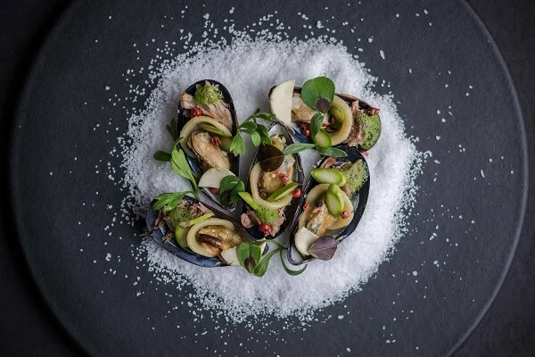 Dining Boom