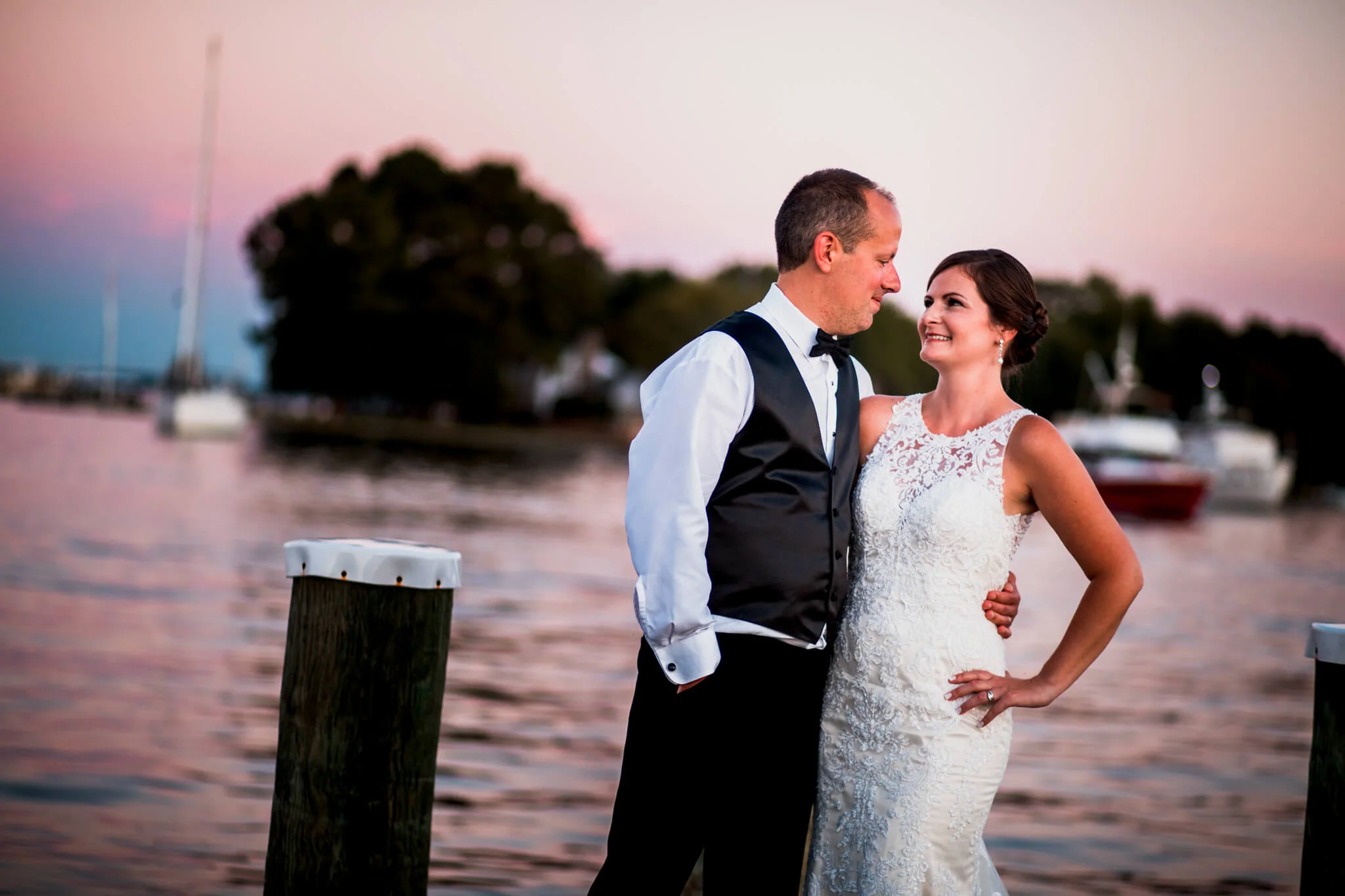 kate Matthew Chesapeake Maritime Museum MD Wedding-31.jpg