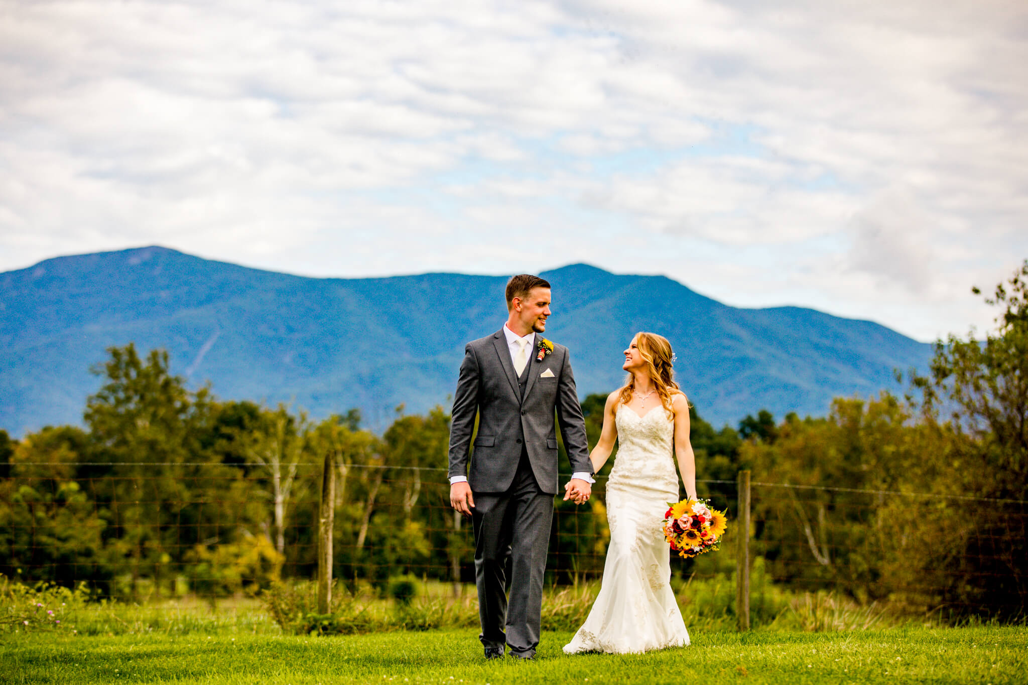 Briana Ron Stover Hall Luray VA Wedding Blueridge Mountains Shenandoah-20.jpg