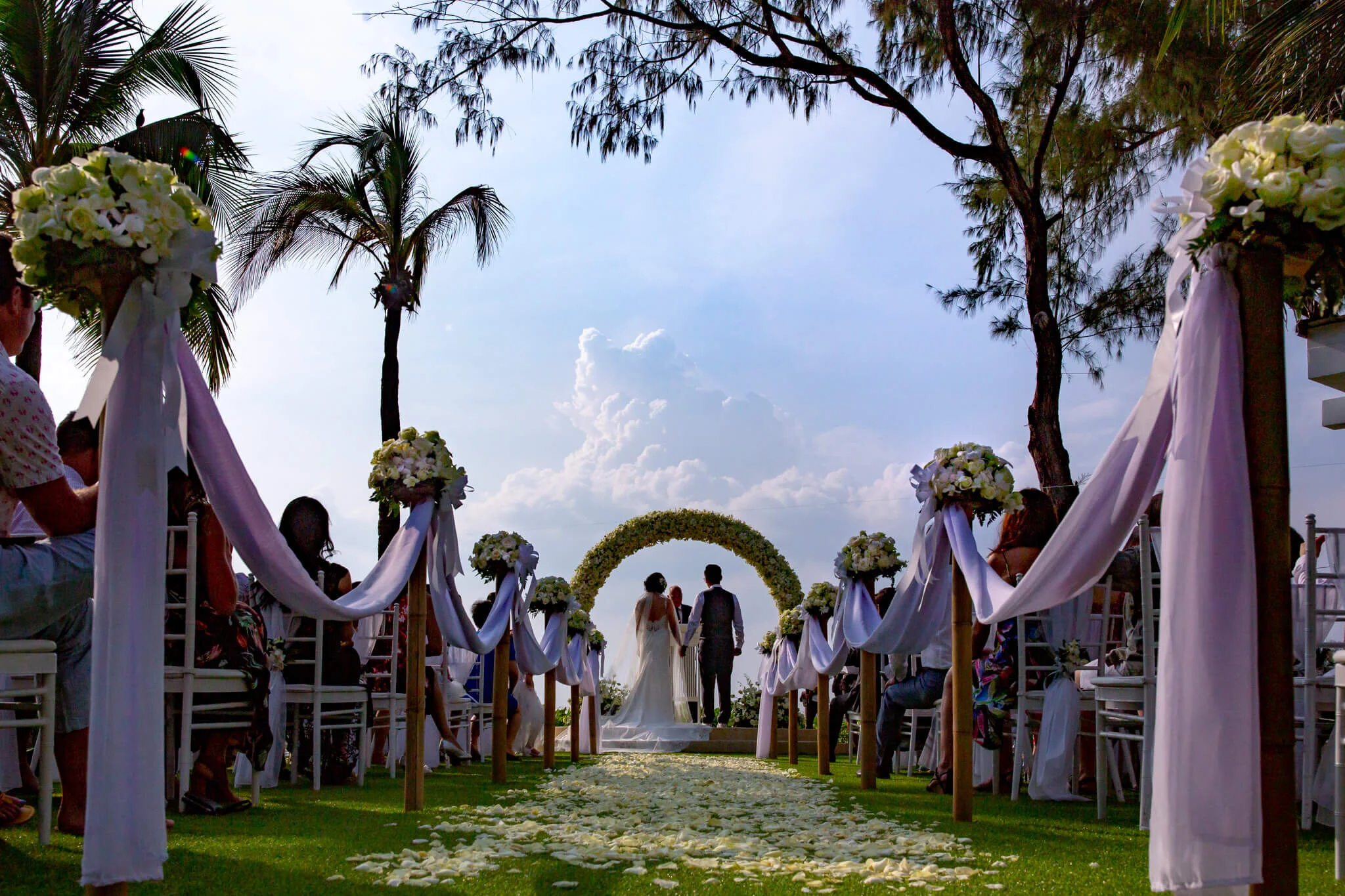 13-wedding-ceremony-katathani-beach-resort-phuket-thailand-orchid-arch-bee-two-sweet-photography.jpg