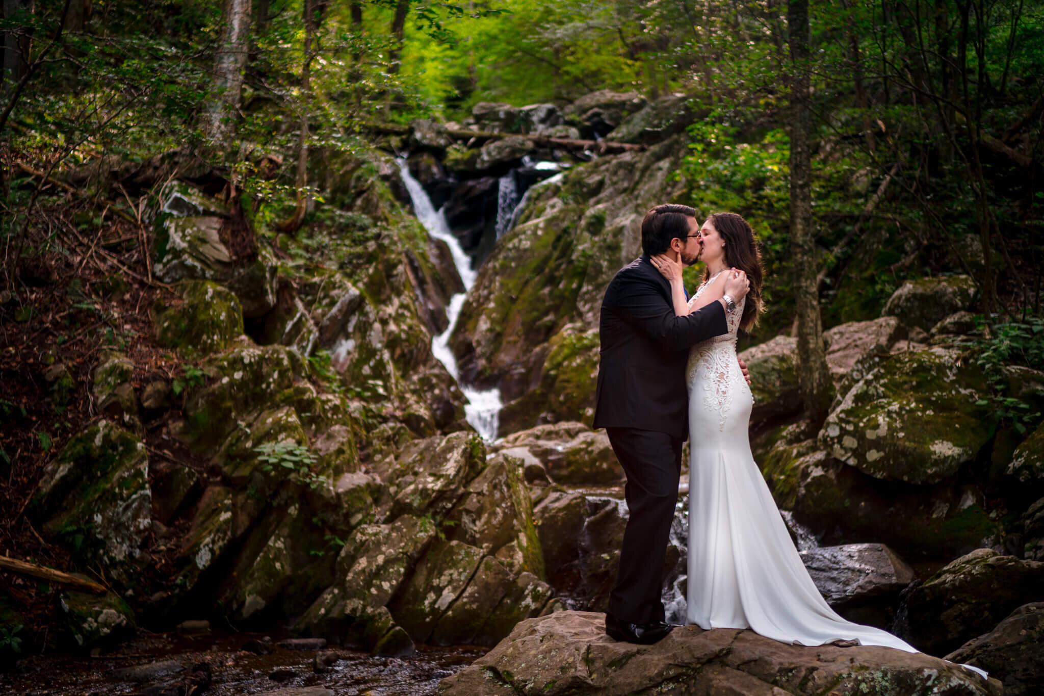 Dark-Hollow-Falls-Point-Overlook-Shenandoah-Adventure-Wedding-Portrait-Session-Photography-by-Bee-Two-Sweet-65.jpg