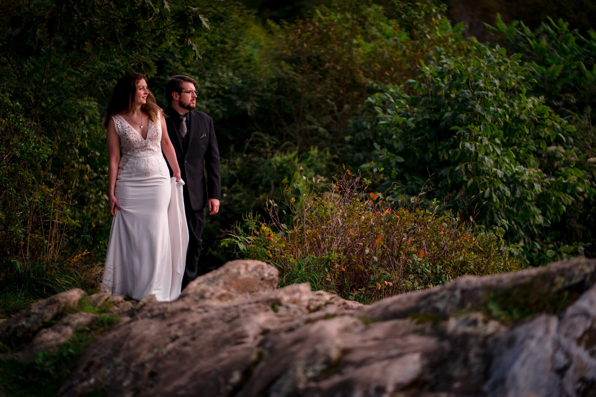 Dark-Hollow-Falls-Point-Overlook-Shenandoah-Adventure-Wedding-Portrait-Session-Photography-by-Bee-Two-Sweet-115.jpg