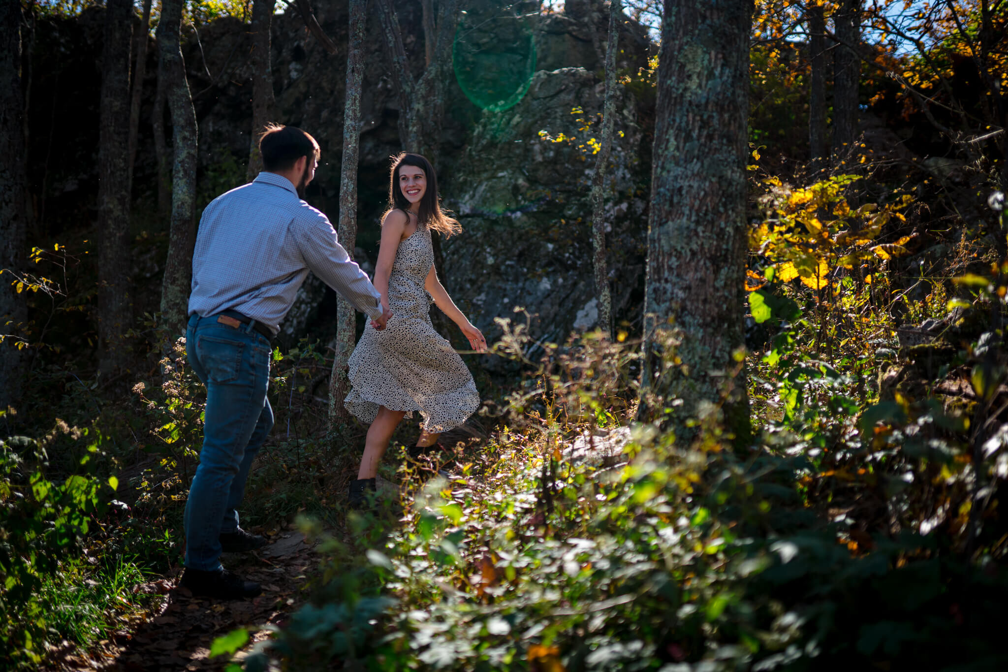 Bearfence-Mountain-Shenandoah-Anniversary-Session-Fall-Colors-Photography-by-Bee-Two-Sweet-51.jpg