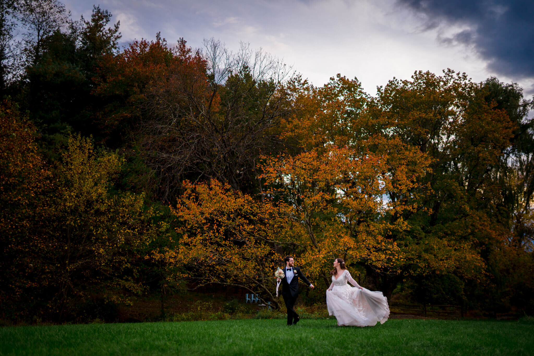 04-Portraits-Ballinger-Farm-Hamilton-VA-Loudon-County-Mini-Wedding-Photography-by-Bee-Two-Sweet-72.jpg