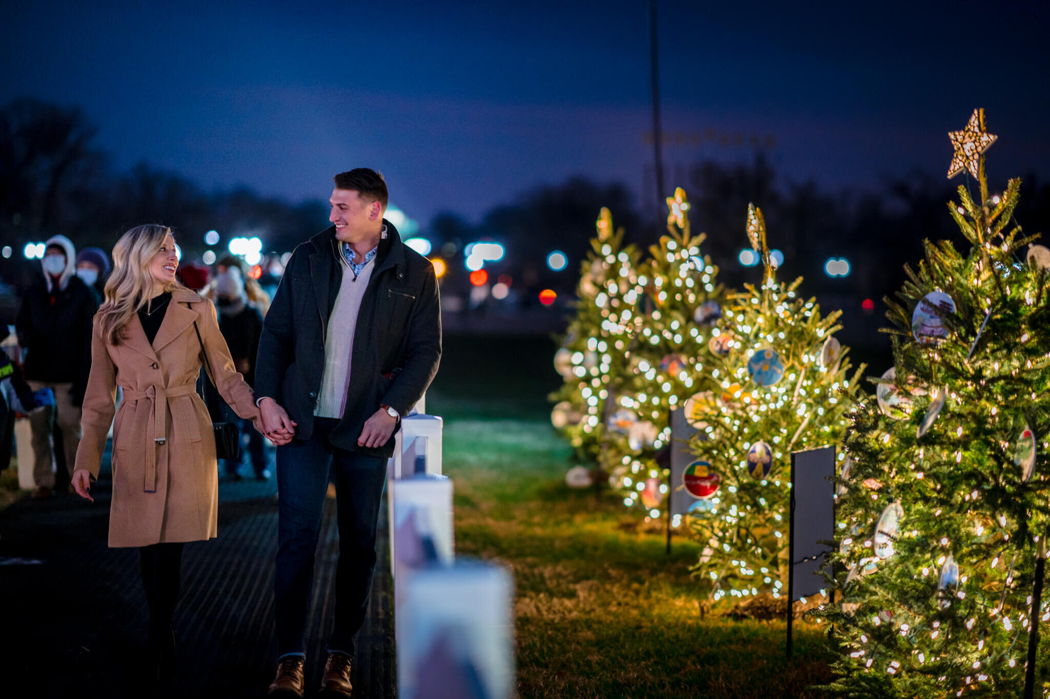 National-Christmas-Tree-Proposal-Washington-DC-Willard-Intercontinental-Engagement-Photography-by-Bee-Two-Sweet-46.jpg