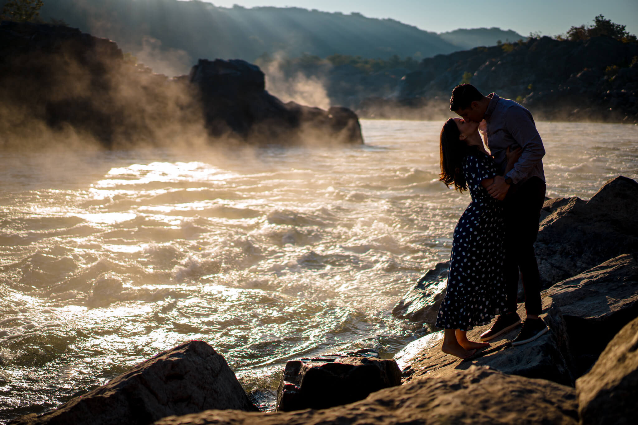 Great-Falls-Engagement-Adventure-Session-Photography-by-Bee-Two-Sweet-56.jpg