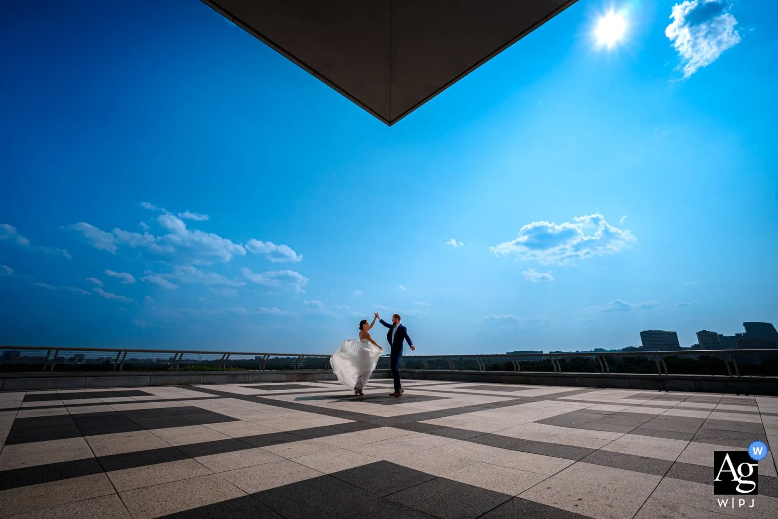 125-award-winning-md-va-dc-wedding-photographer-brittany-diliberto-bee-two-sweet-fearless-photographer-this-is-reportage-worlds-best-wedding-photos-wpja.JPEG