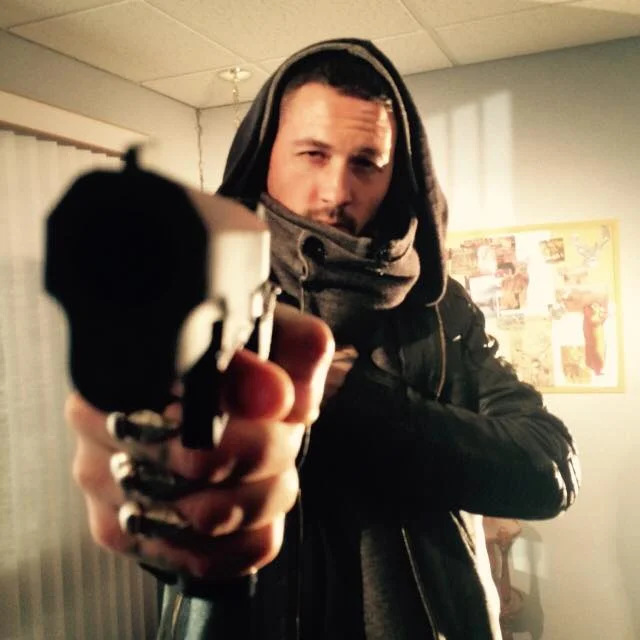 Billy Singhas as Thomas
