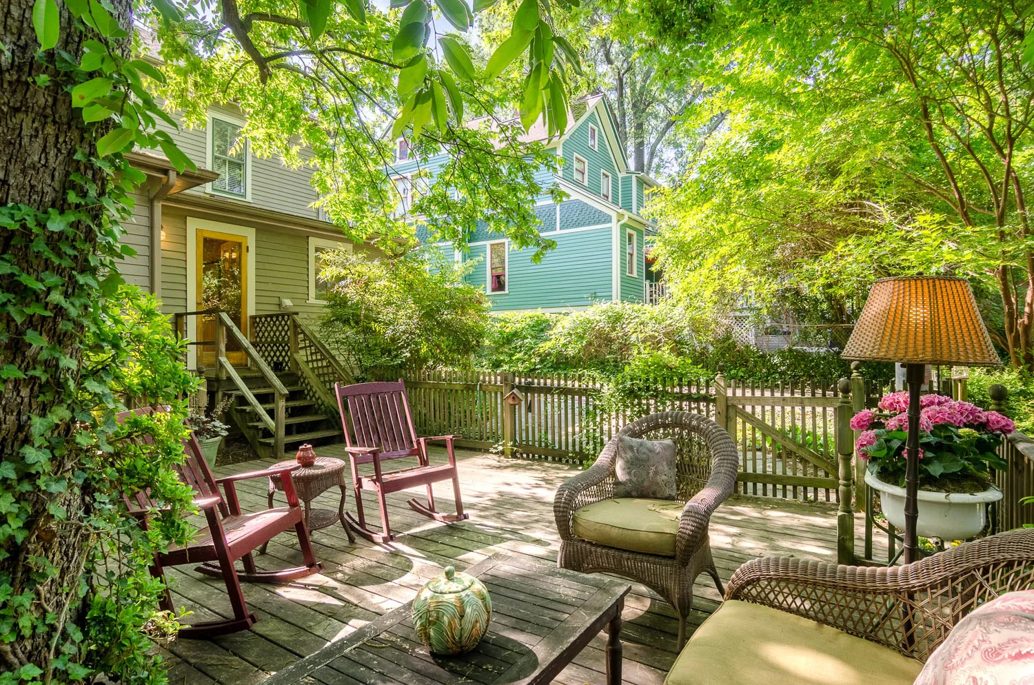 rooms of the triad real estate photography exteriors-29.jpg