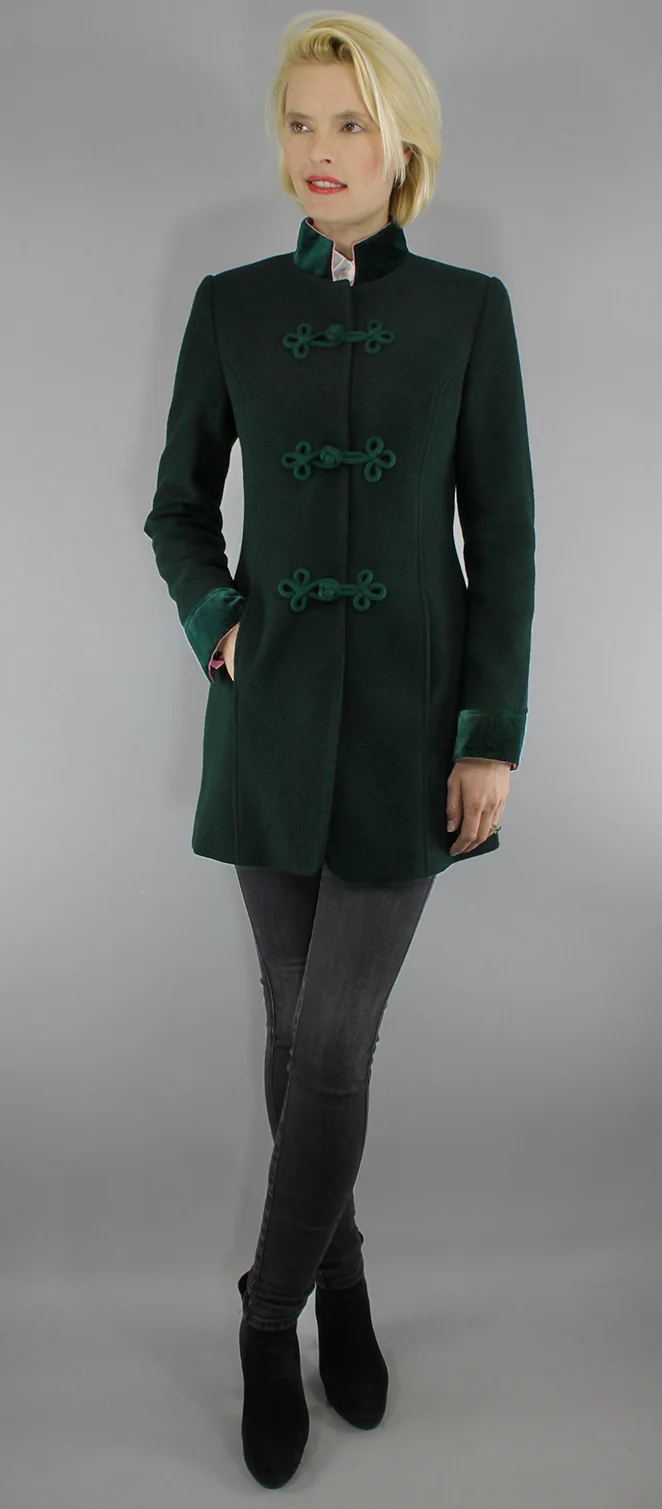 Inga Presswalk flaschengrün.jpg