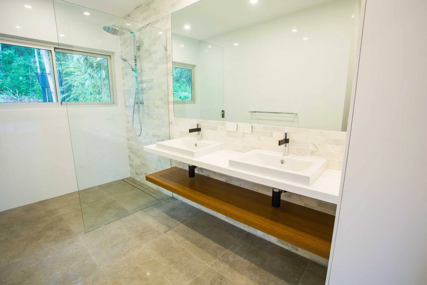 13071709_1055191617849677_194003729245882869_o - Copy.jpg