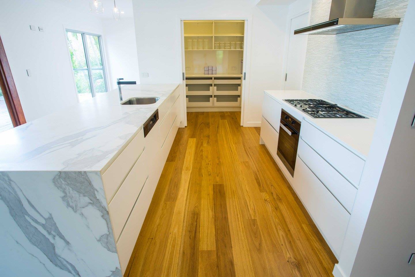 13116160_1055191934516312_3682246638584441756_o - Copy.jpg