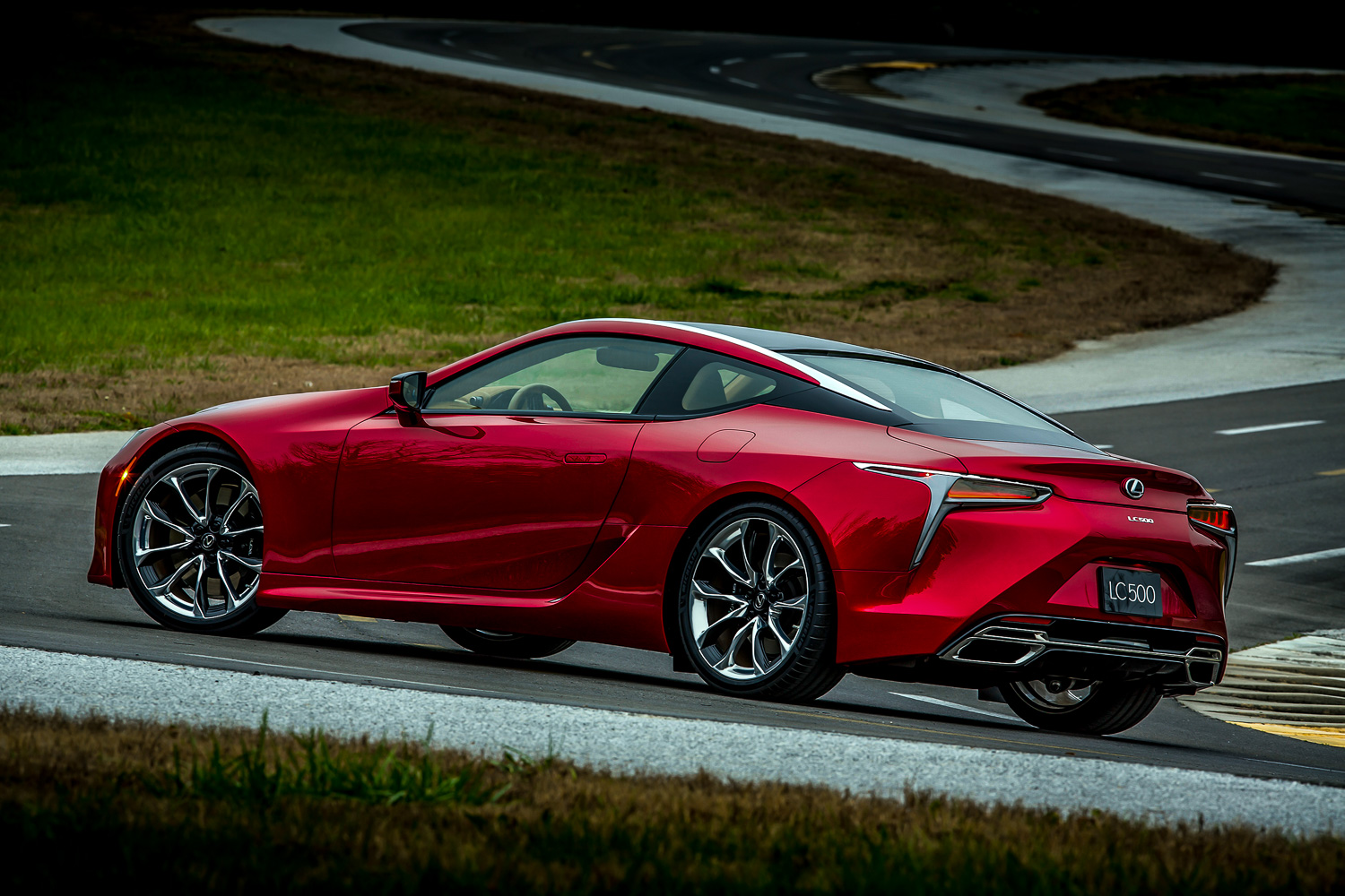 lexus_lc_500_7.jpg