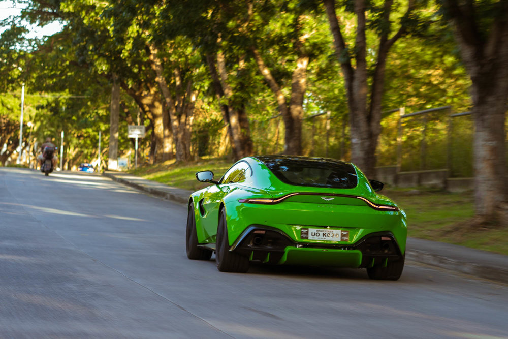 Aston Martin Vantage