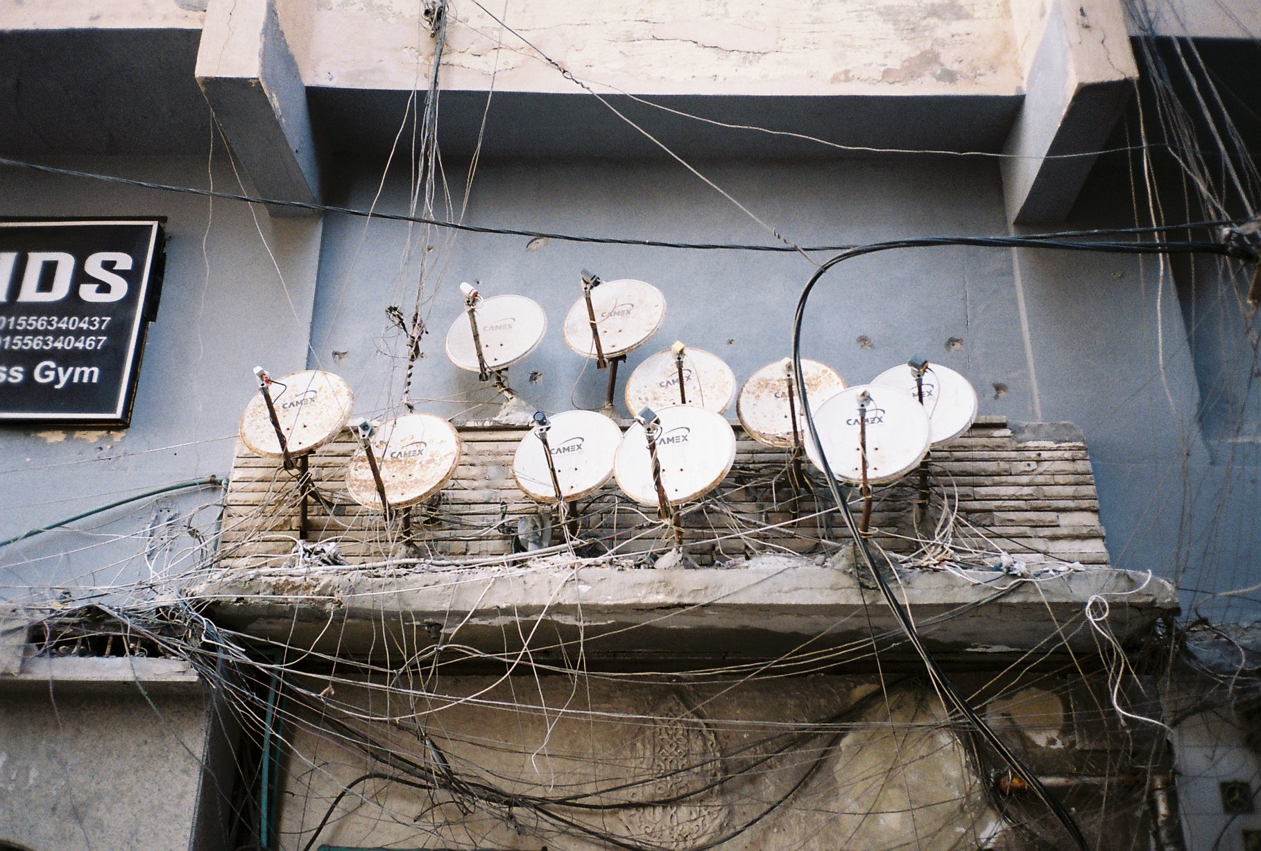 R1-09536-0002.JPG