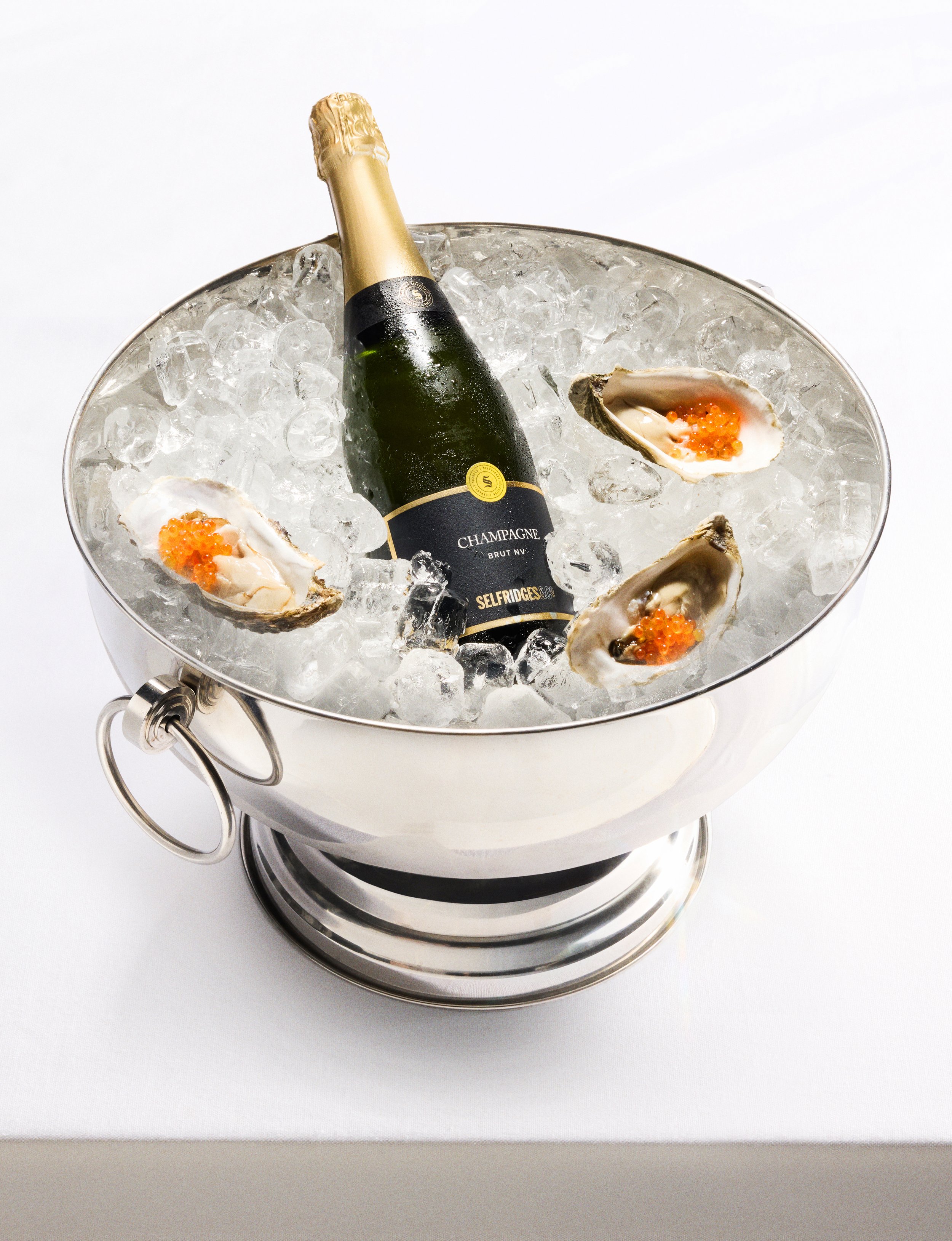 2025_CHAMPAGNE_BRUT_XMAS_HAMPERS_BROCHURE _PDP.jpg