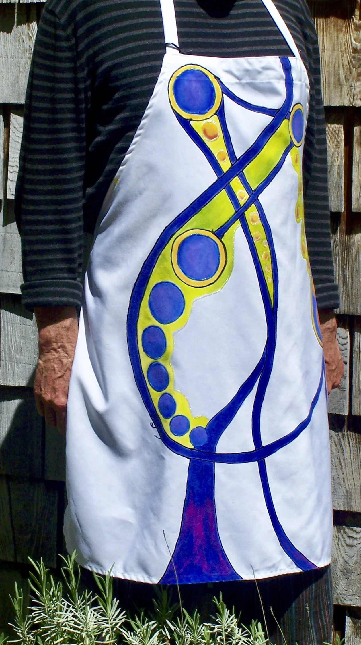 Apron, The Big Egg