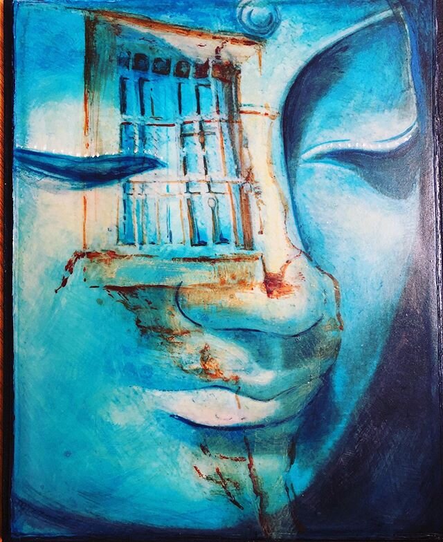 Here is the final Fresco of the week! Buddha with door 💙 #love #Oregon #art #photooftheday #life #travel #culture