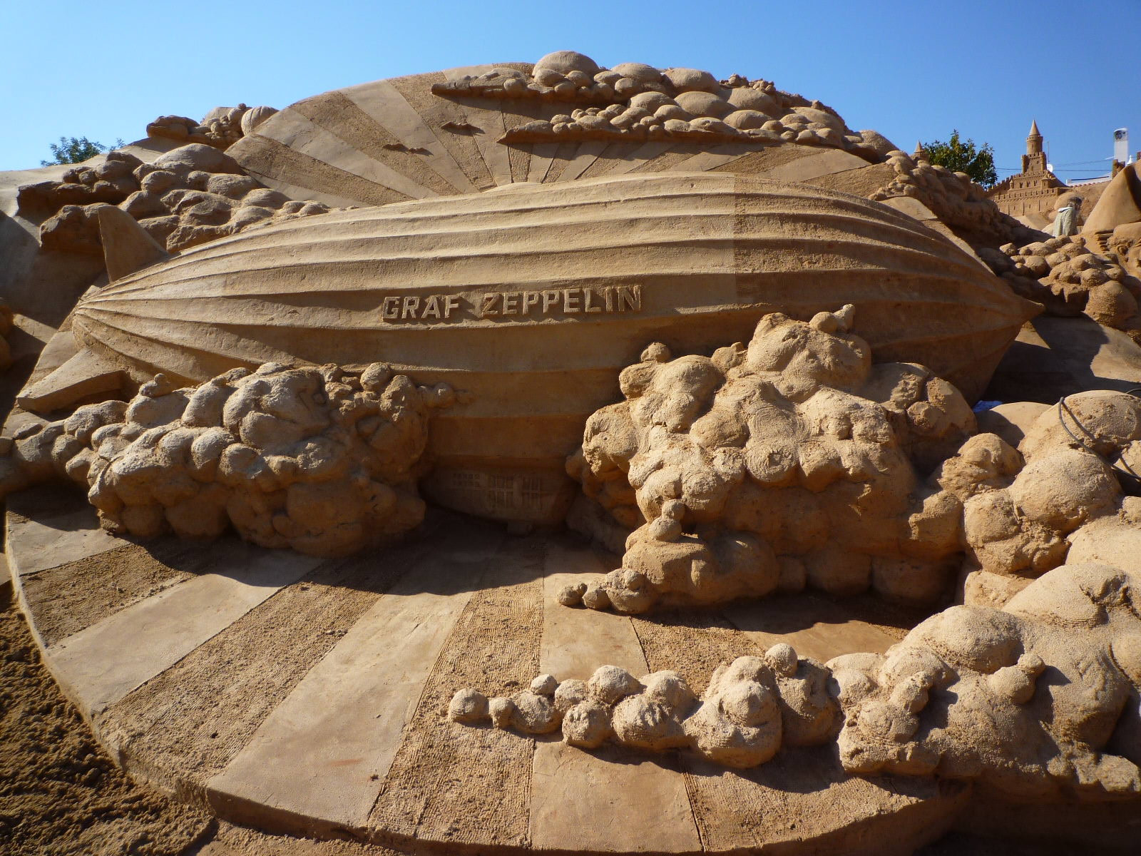  sand sculpture, portugal 