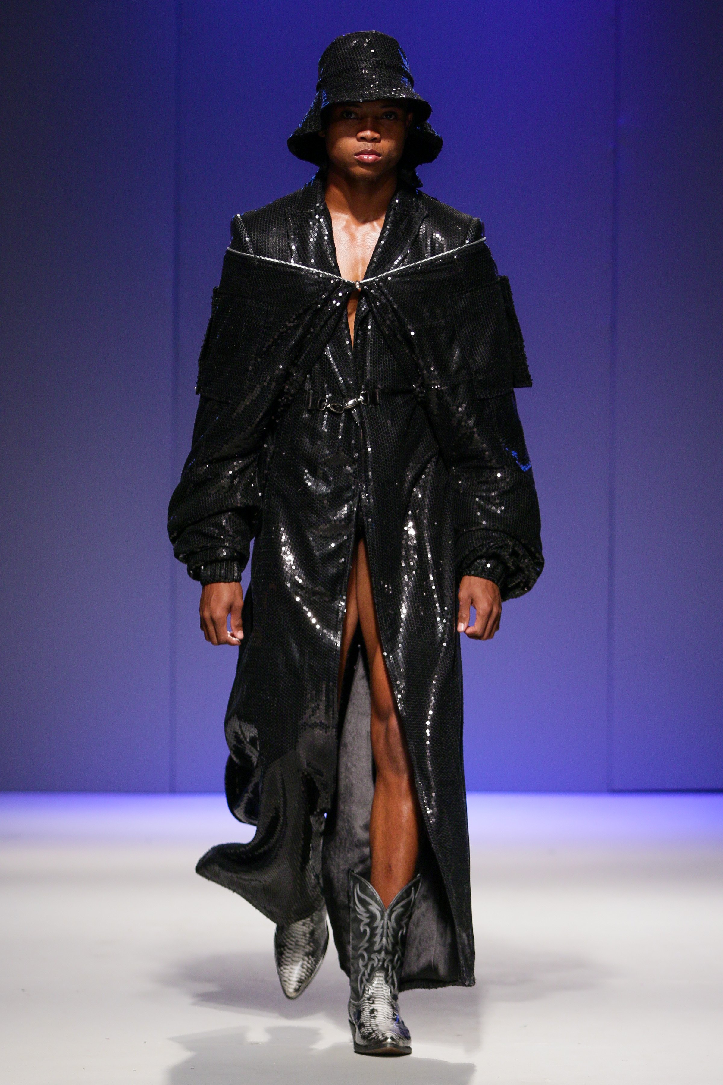 NAOSERATI'22 SELLO LOOK 1