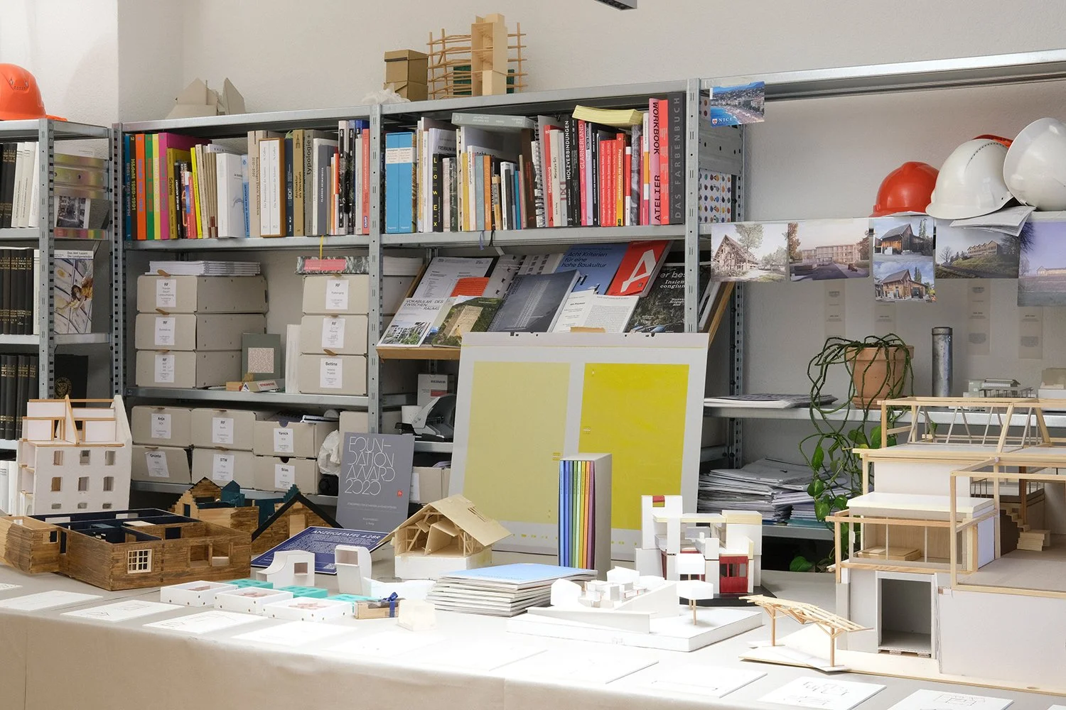 10 Jahre Ruumfabrigg - Ausstellung