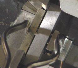 MPM Tongs - Tool is Centered between Anvil Radius when Specimen is Deposited