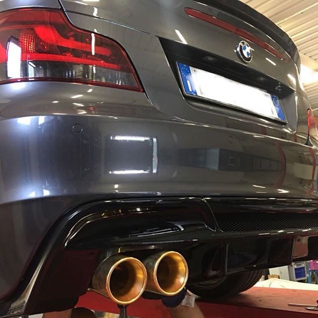 Gold Test...new project...stay stunned!! #comingsoon #luxsury #goldedition #staytuned #staystunned #exhaustsystem #muffler #tombolo #padova #italy #excellentproducts #prodottiartigianali #workwithpassion #🔥 #💣 #💥 #loveourjob #follow #carsoftheday