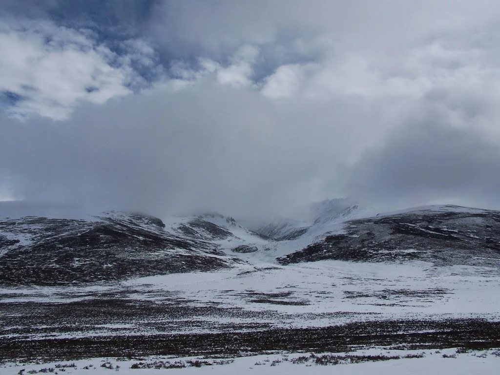 Approaching Valley of Mystery