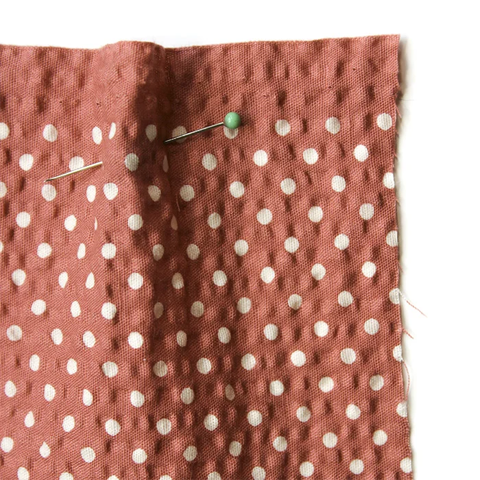 seersucker dot pink zoom.jpg