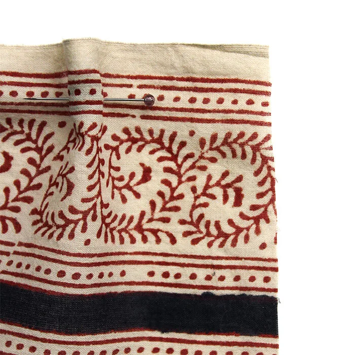 cloth-house-london-online-fabric-cotton-khadi-blockprint-laurel-black-zoom.jpg
