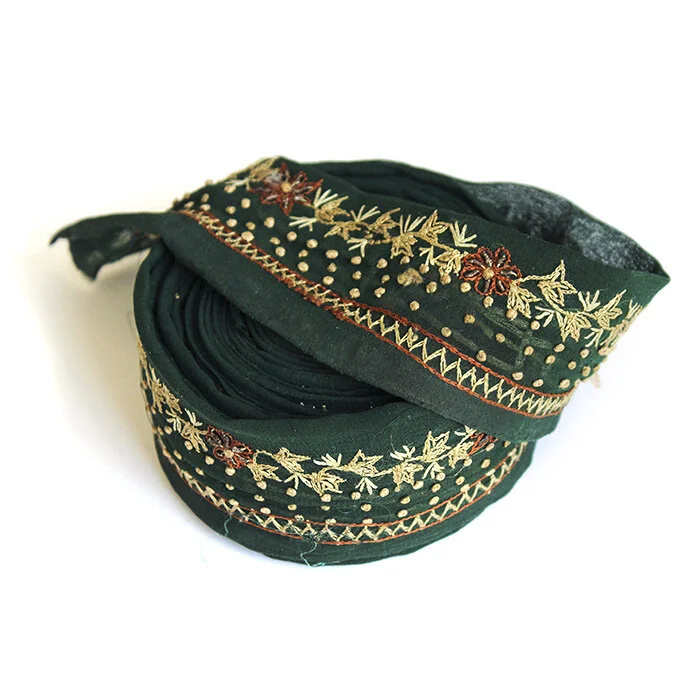 cloth-house-london-online-haberdashery-vintage-sari-trim-embroidered-green.jpg