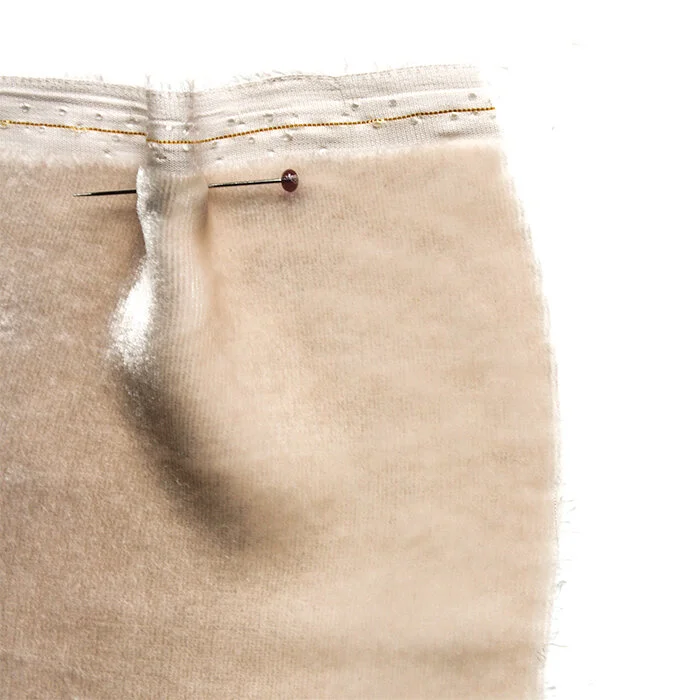 cloth-house-london-online-fabric-silk-velvet-blush-zoom.jpg