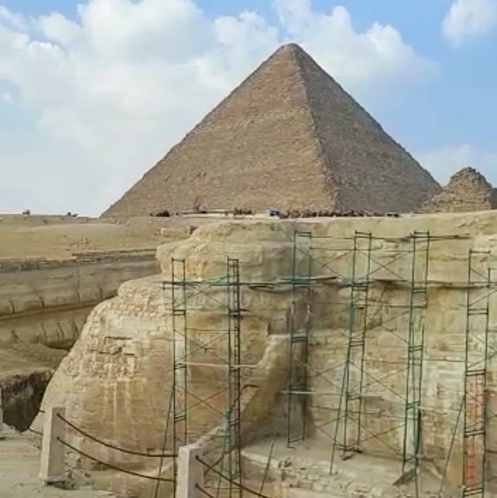 Gizeh-Pyramiden-Khufu-Khafre.jpg