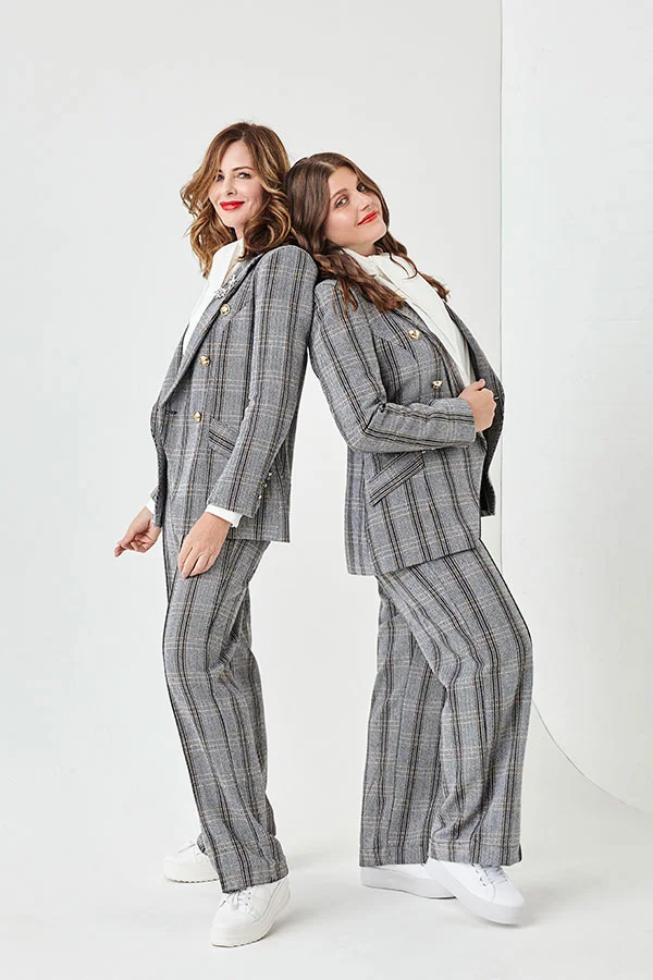 trinny-chloe-checks.jpg