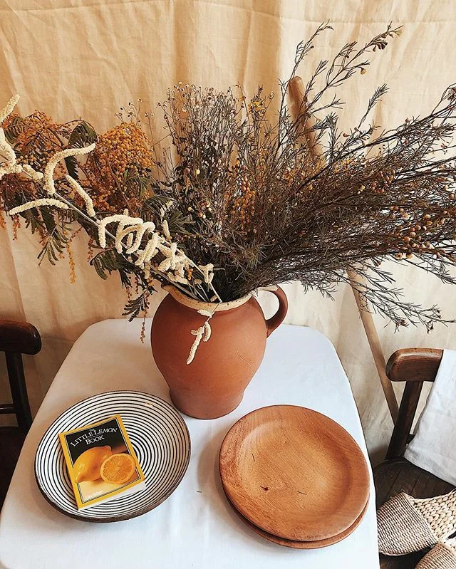 Sunny days in the neighbourhood ☀️🍋🌾
@strawlondon
