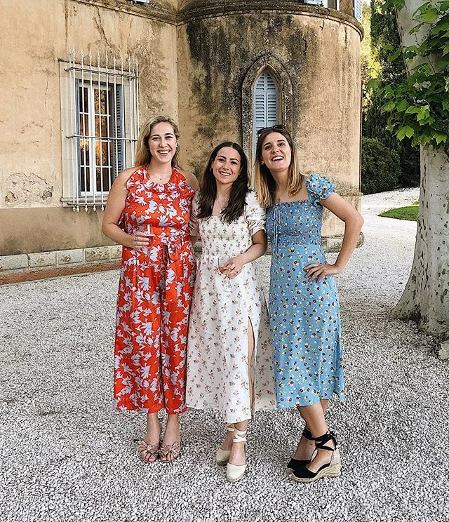 Let&rsquo;s start from the beginning shall we.... the night before the best day of our lives. Just couldn&rsquo;t have done it without these women ✨🇫🇷🏰