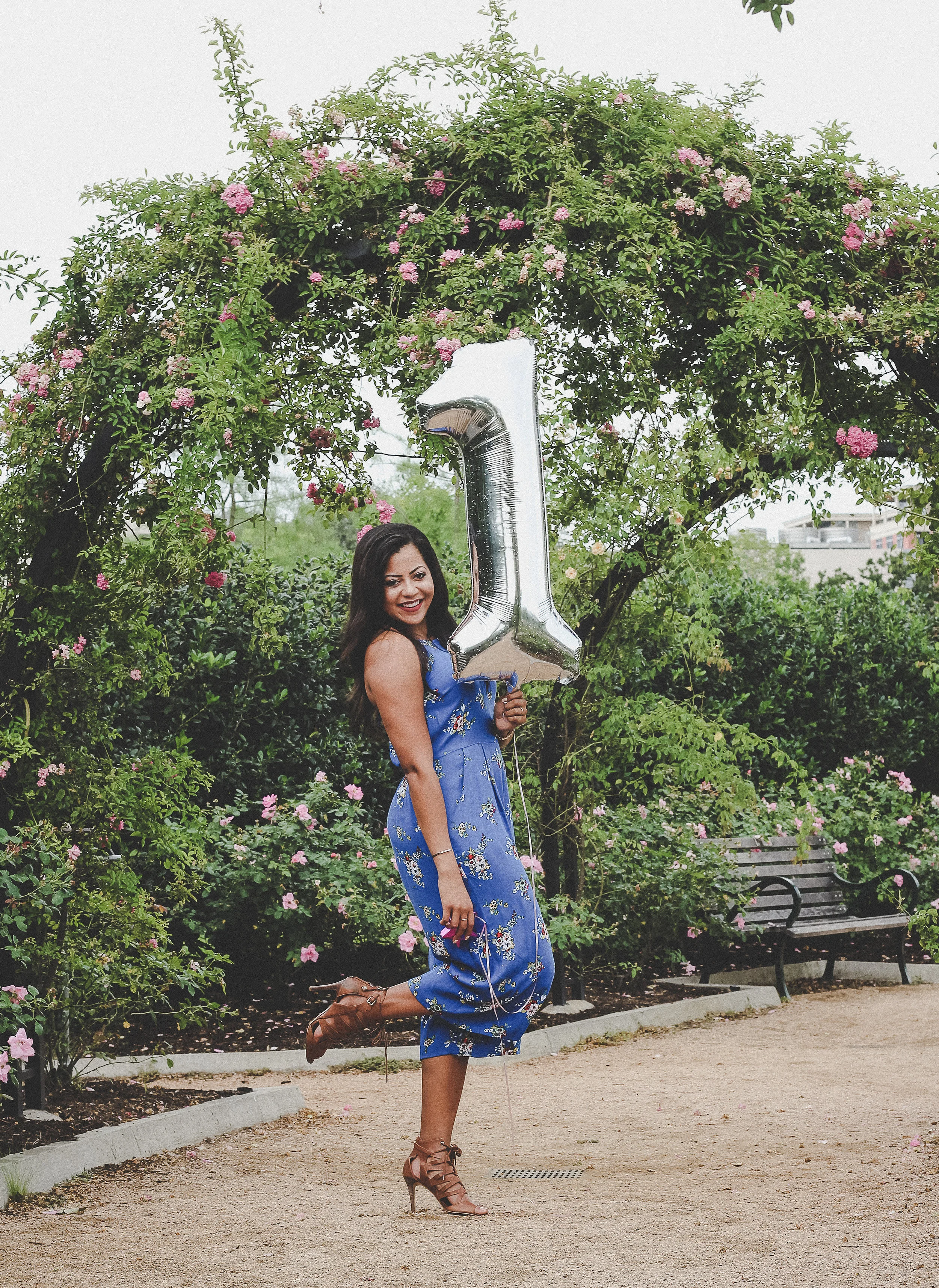 Outfit Details: Romper - Target (and it was on sale!) | Shoes - Guess