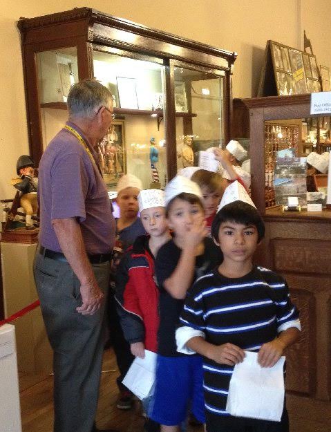 museum school tour.jpg