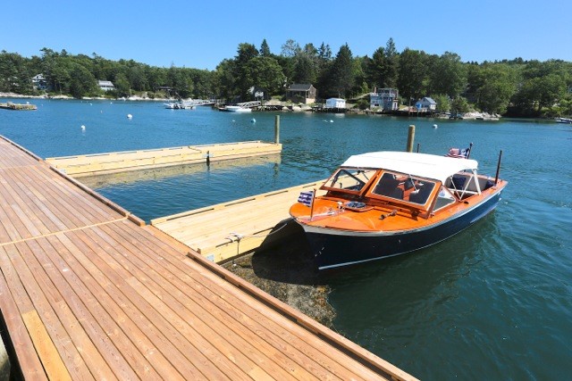 Robinson's Wharf - Docks.jpg