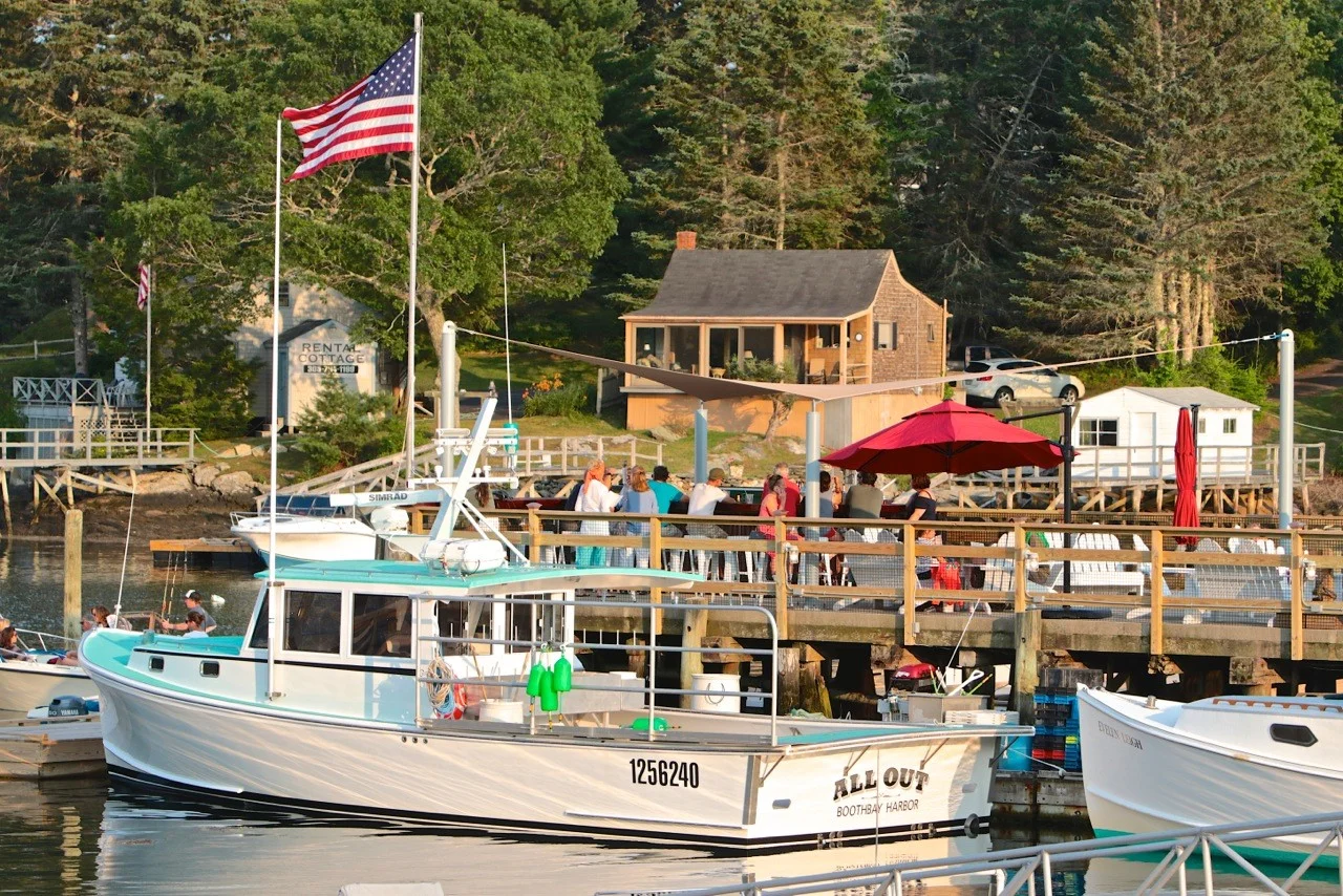 Robinson's Wharf Seafood Restaurant Near Boothbay Harbor