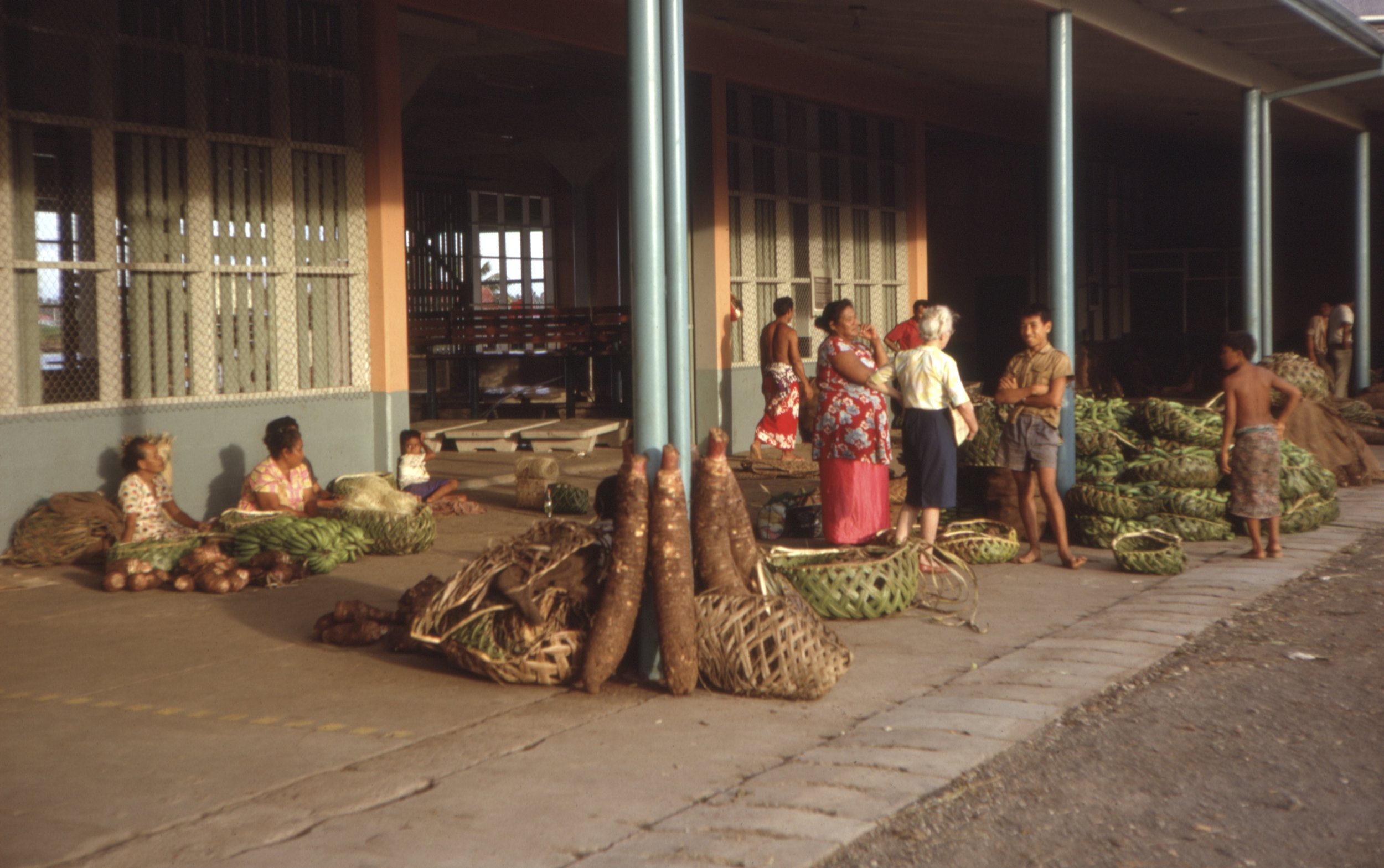 Slide #407 "Market in West Samoa"